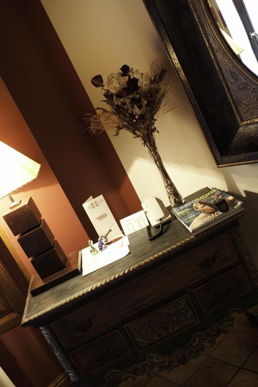 Hotel Posada La Robleda (Adults Only) أرنويرو المظهر الخارجي الصورة