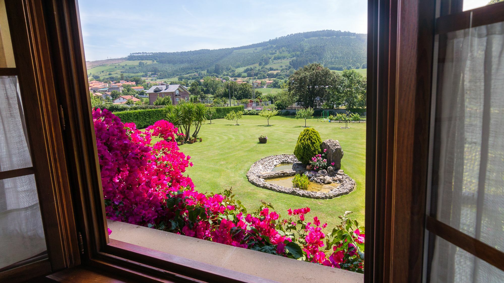 Hotel Posada La Robleda (Adults Only) أرنويرو المظهر الخارجي الصورة